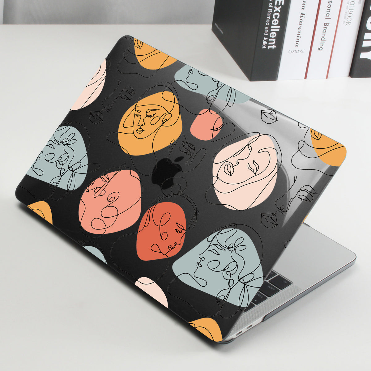 Abstract Face Macbook case BELKCASE