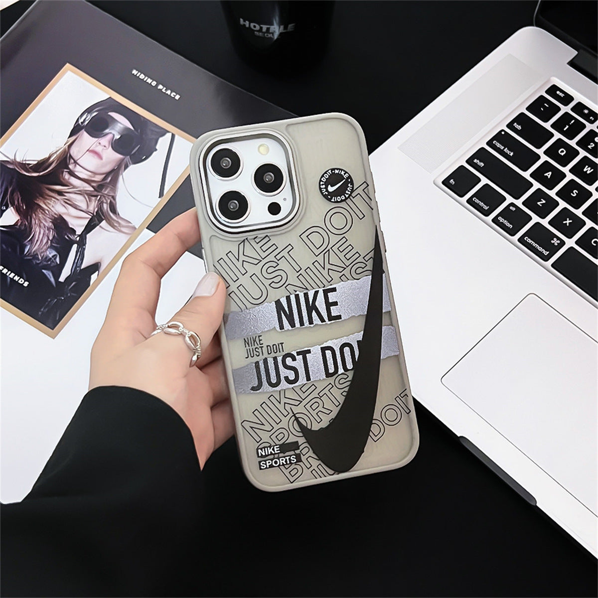 Nike × Air Jordan 1×Just Do It  iphone Case Frosted Trend Tags