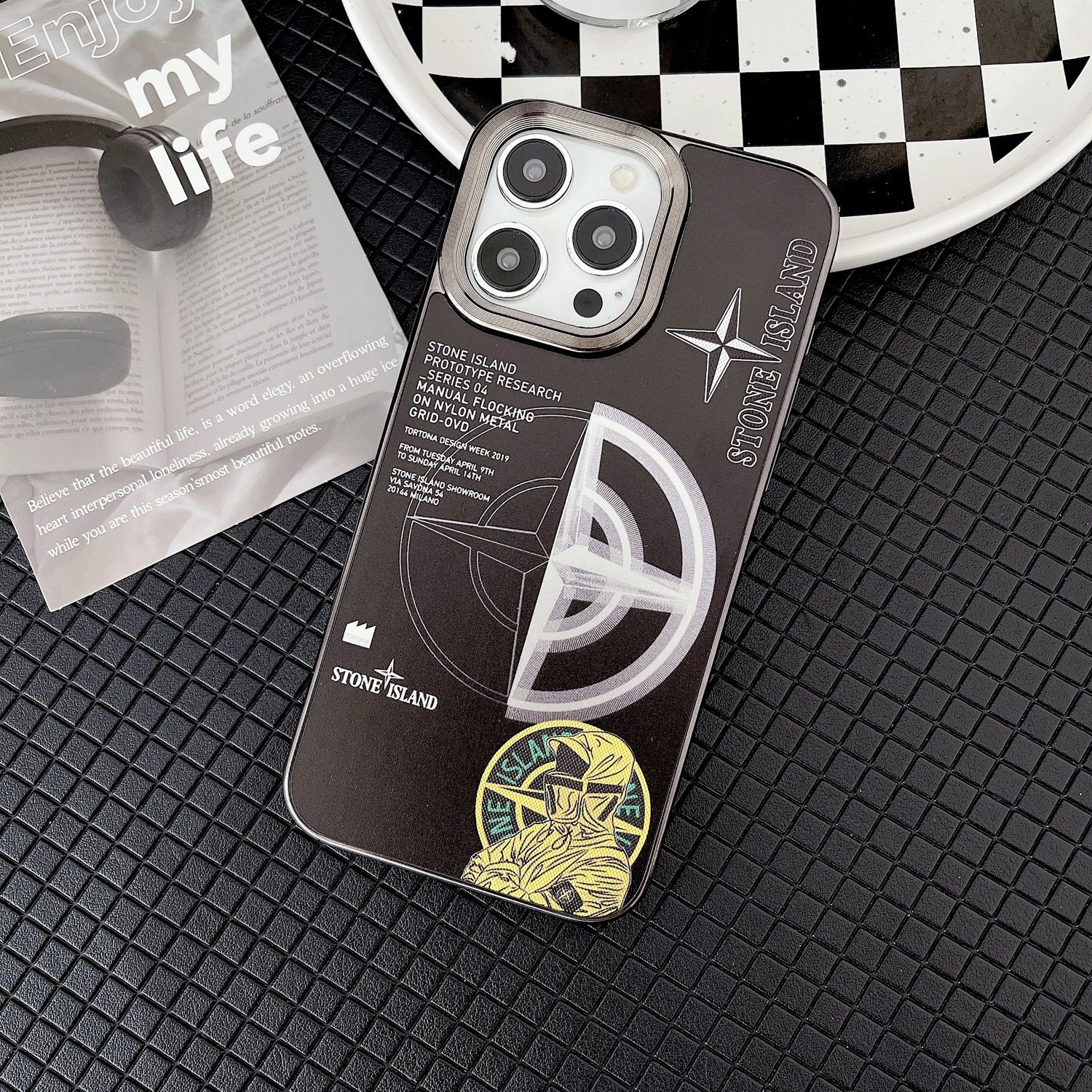 Stone Island Retro iPhone Case Carbon Fiber Frame